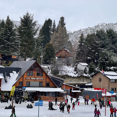 Bariloche é eleito um dos melhores destinos do mundo para se visitar em 2027 e o único na América do Sul