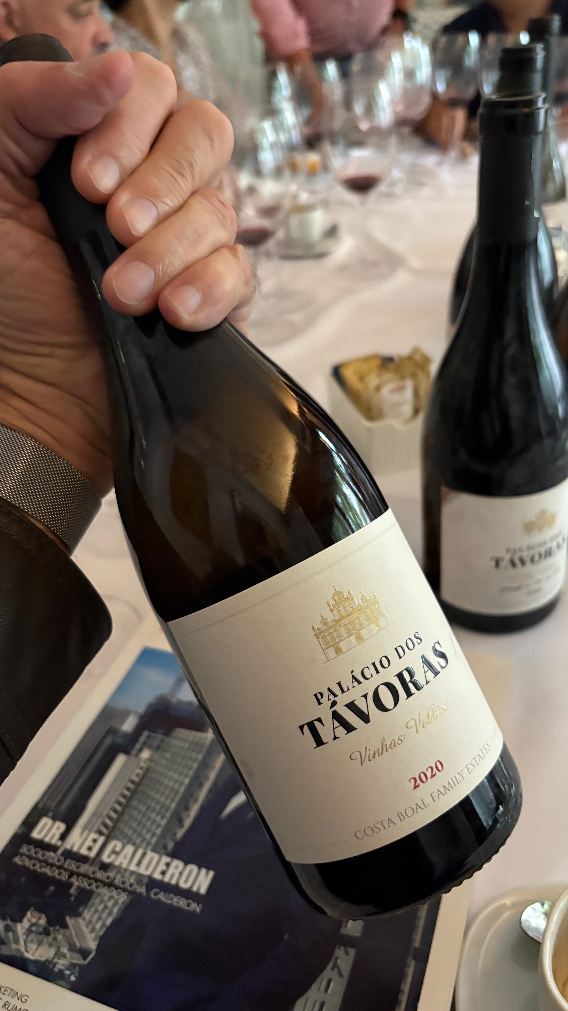 Almoço com António Boal na Tasca do Zé e da Maria: vinhos, histórias e terroir nas taça