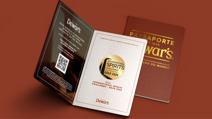 Whisky Dewar's transforma bares de São Paulo em roteiro de viagem com passaporte de drinks colecionável