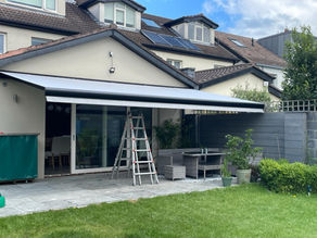 How Smart Retractable Awnings Are Transforming Outdoor Living