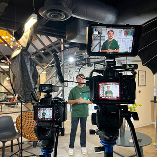 How Event Video Production Companies Help Trade Shows Drive ROI