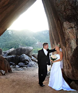 Arcadia boulders stone arch