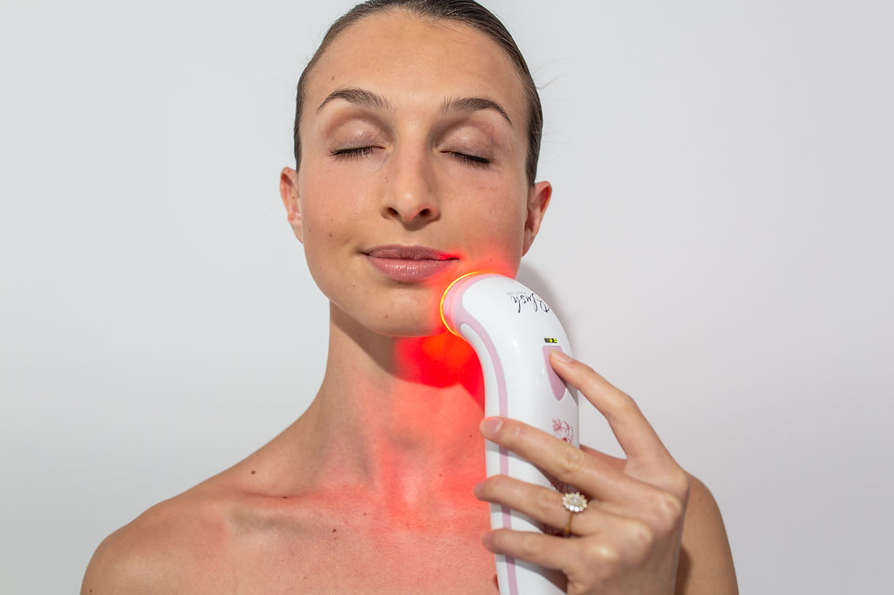 Thumbnail: Phoizo Blush Terapeutisk lysterapi- on pimpels