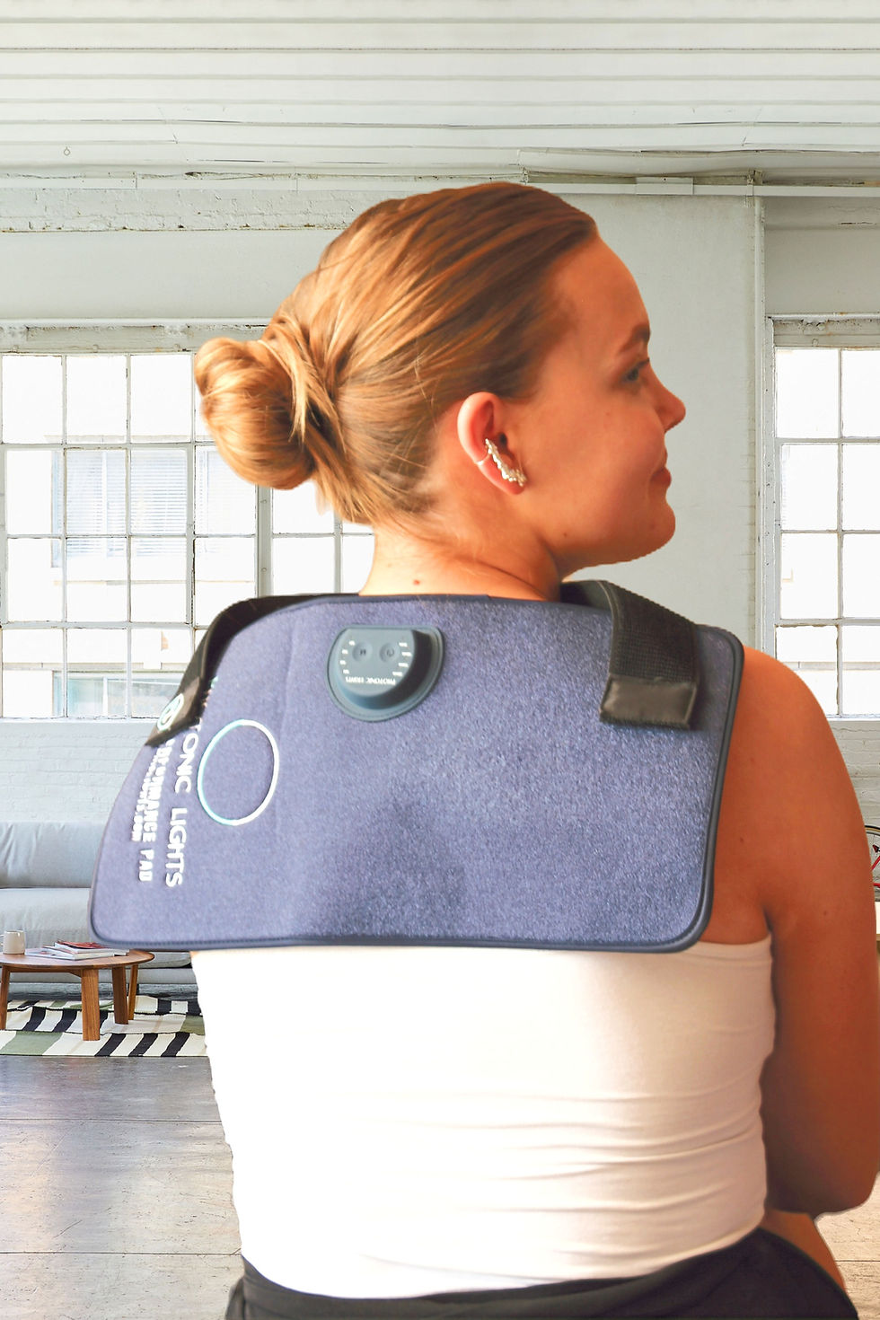 Miniatyrbilde: Photonic Lights highPAD 4 på nakken