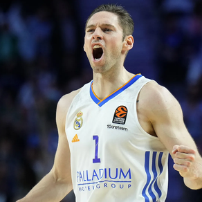 Real Madrid signs Fabien Causeur to two-year contract extension