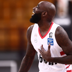 Quincy Acy parting ways with Olympiacos