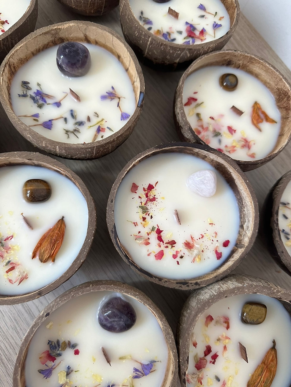 Miniaturbild: Crystal Coconut Candle