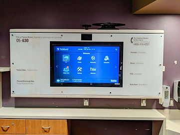 Voice-Tracker-I-in-Parland-Hospital-patient-room-crop.jpeg