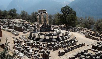 Delphi-Temple-of-Apollo.jpg