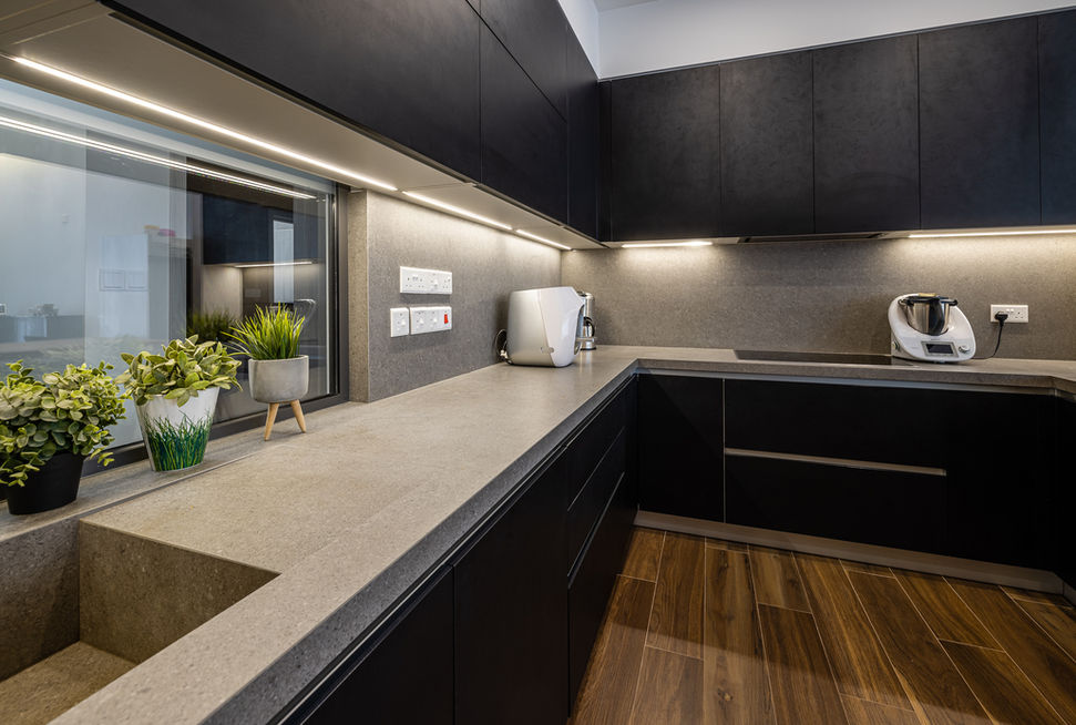 Strovolos Kitchen-4.jpg