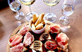 Santorini-Wine-Tasting-Platter.jpg