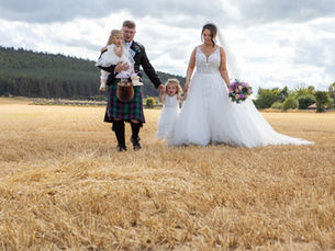 A Family-Filled Wedding at Cornhill Church