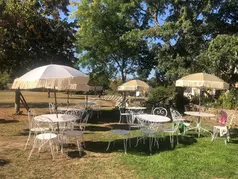 maison-hôtes-val-de-loire-jardin-famille