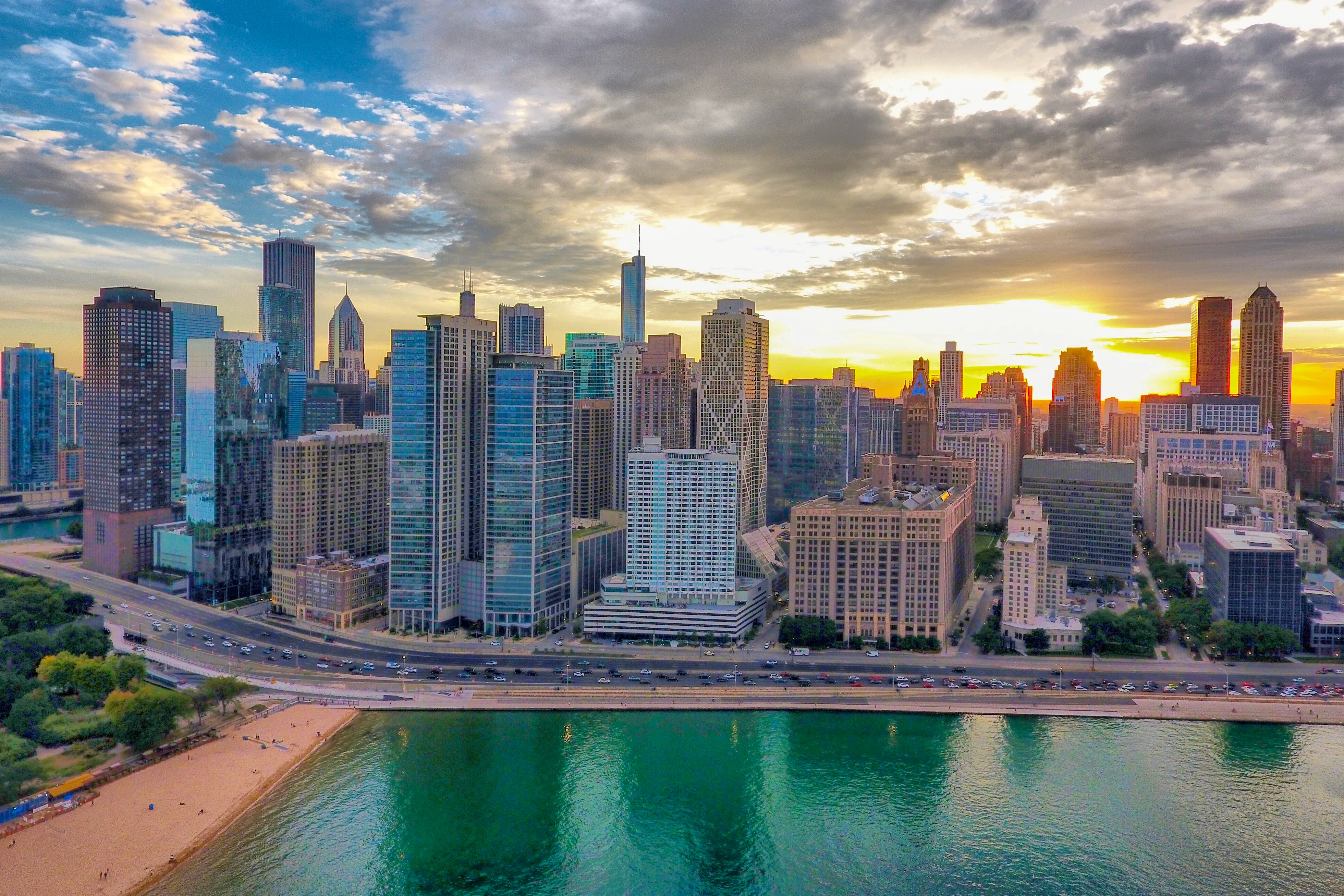 Chicago Skyline, Contact Jennifer Levy, LCPC, CST