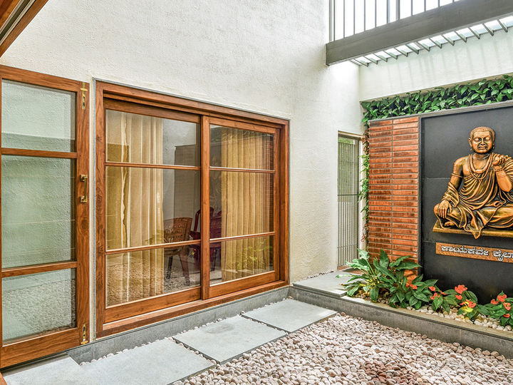 15 RESIDENCE MANJUNATH HOLALEKERE.jpg