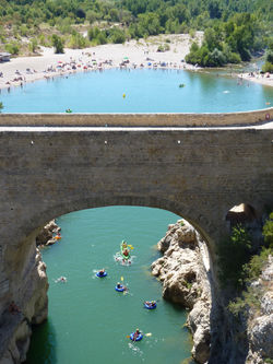 Tubing pont du Diable