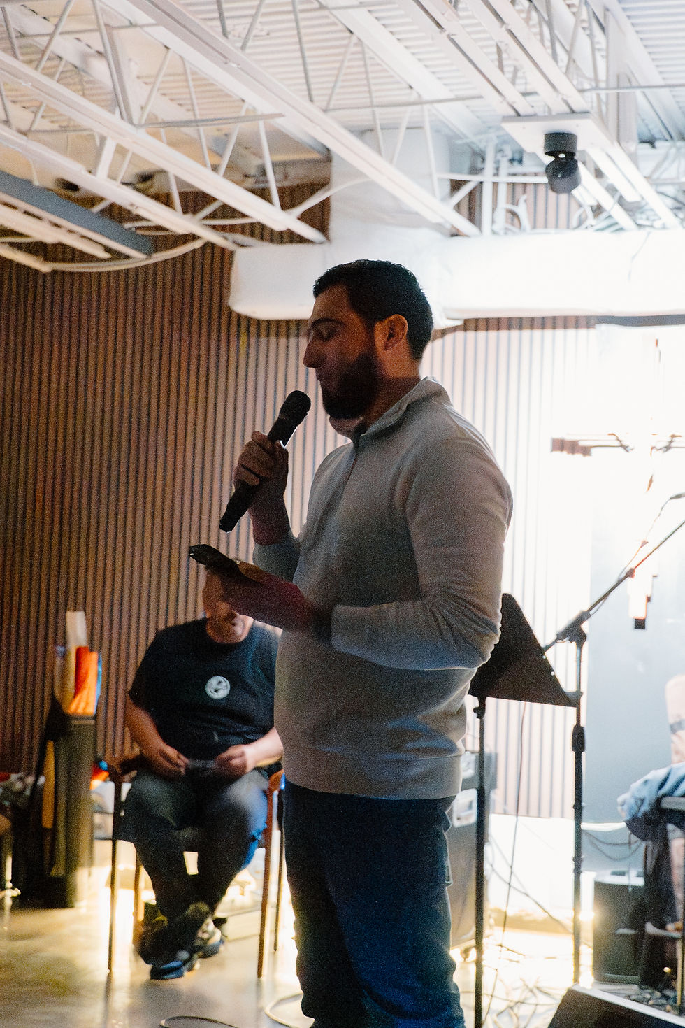 man sharing testimony