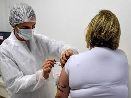 Italia dio otro paso y comenzó pruebas de su vacuna contra el Covid-19 en humanos