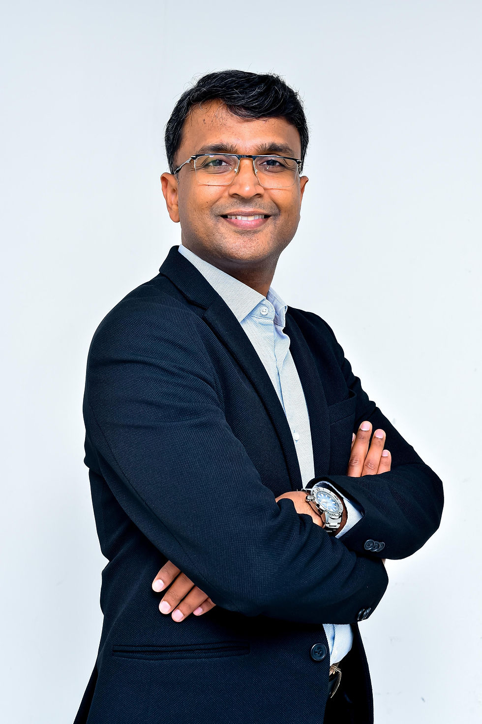 Dr. Manish.jpg