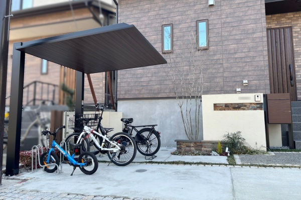 LIXIL カーポートSC ミニ 奥行カット、ピンコロ石の補修設置