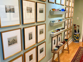 DecorBook Classic : Affordable Gallery Walls 