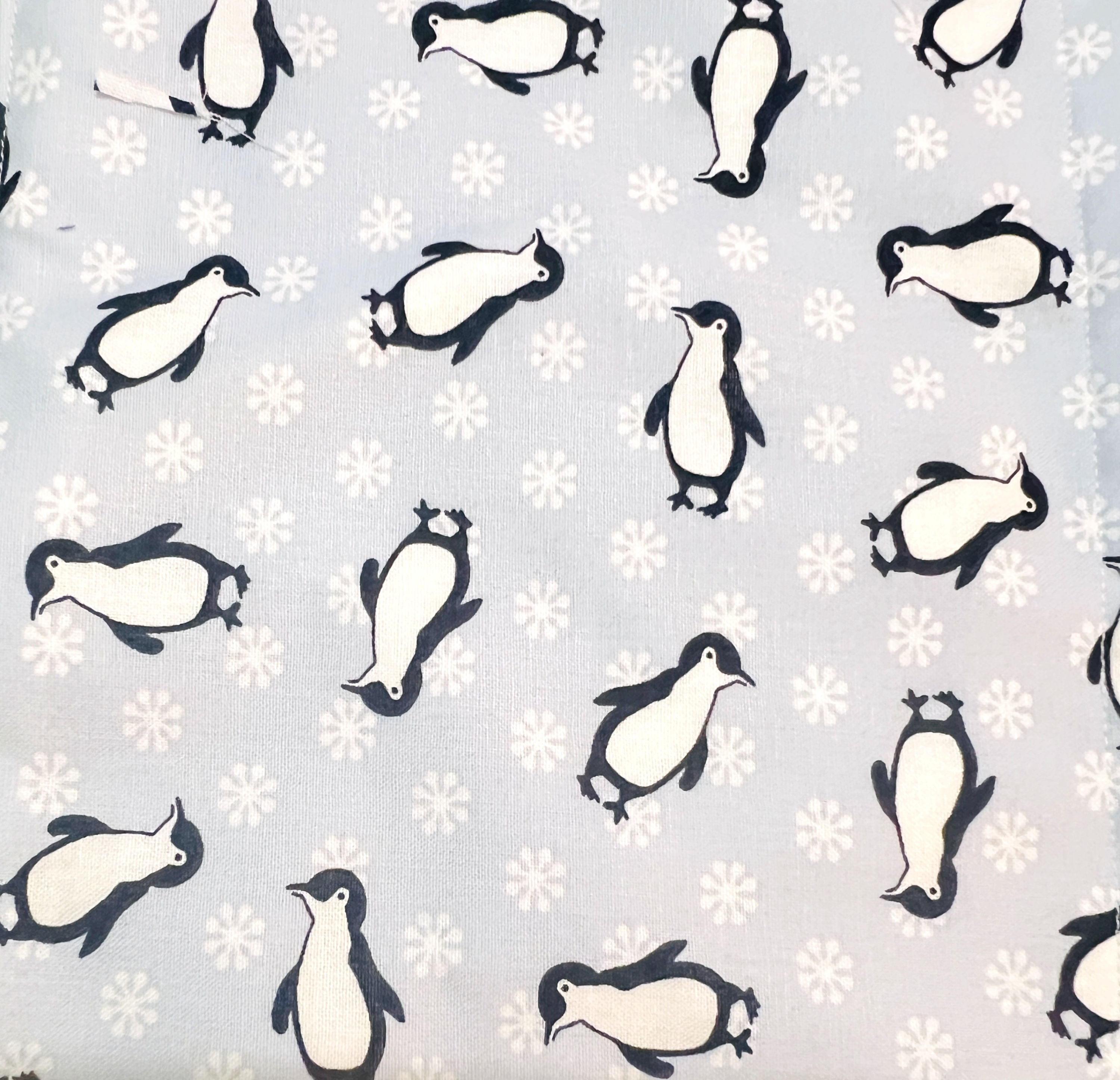 Penguins burp cloth