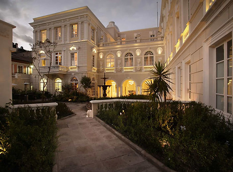 casa-gangotena-boutique-hotel-exterior-11.jpg