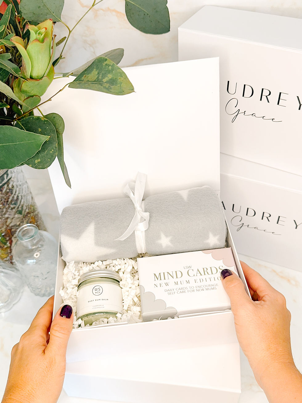 New mum and baby gift box with blanket baby balm and Mind Notes