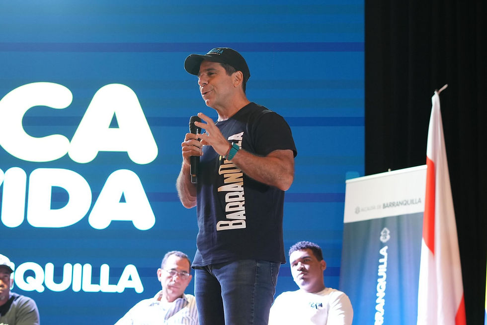Alcalde Char entregó 44 becas de la primera cohorte del programa ‘La beca de tu vida’.