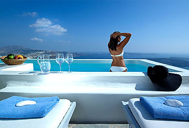 santorini hotels, hotels in santorini, luxury hotels in santorini, luxuri suites in santorini, santorini wedding suites, santorini honeymoon suites