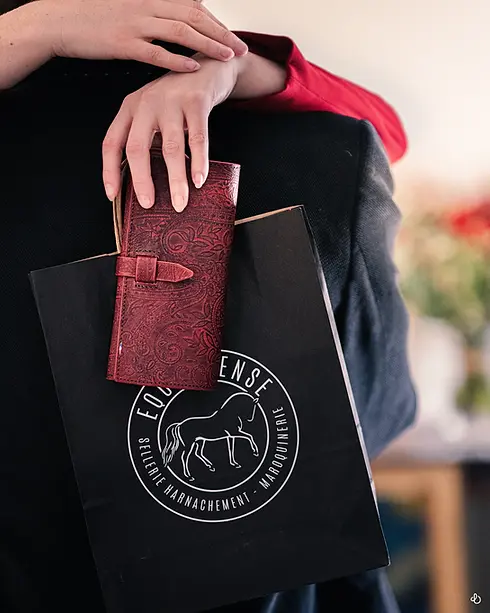 portefeuille-en-cuir-femme