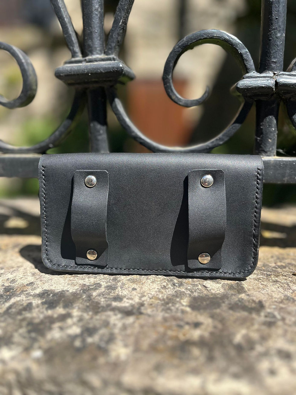 Miniature : pochette-rando-cuir-noir-dos