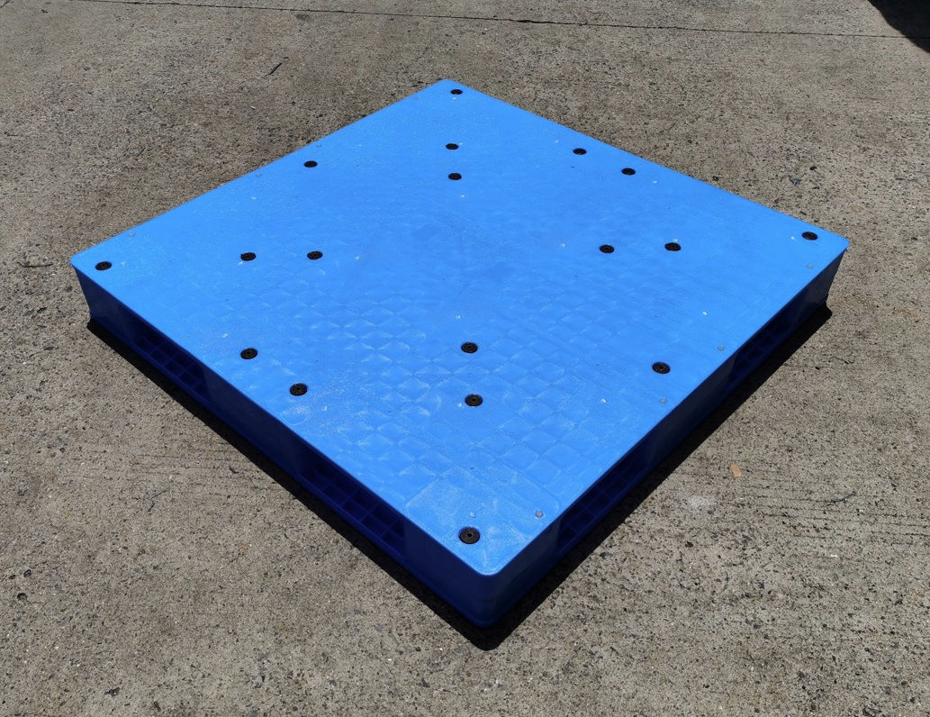 China Top Quality Reversible Plastic Pallets Manufactured by Enlightening Plast