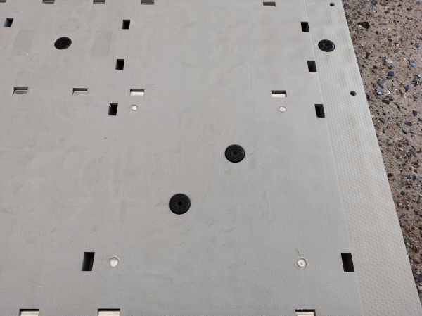 China Top Quality Reversible Plastic Pallets Manufactured by Enlightening Plast