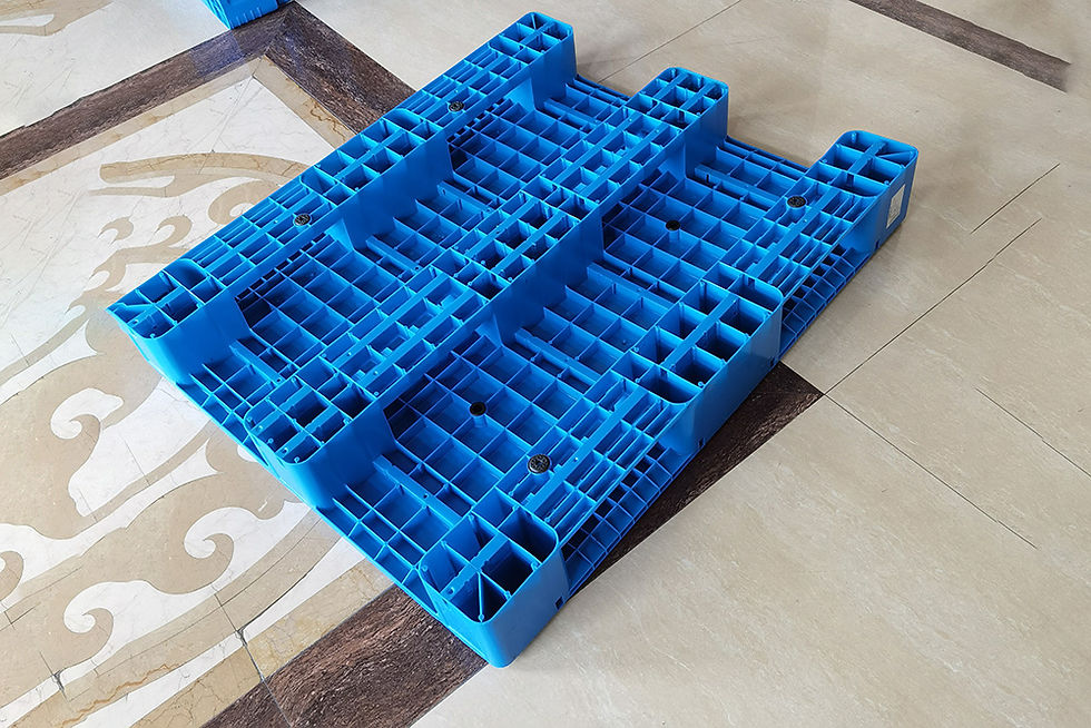 China Top Quality Flat Deck Plastic Pallets Manufactured by Enlightening Plast