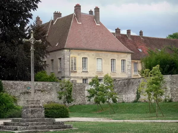 abbaye-jouarre-17526_w600.webp