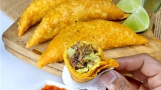 Empanada De Carne Desmechada