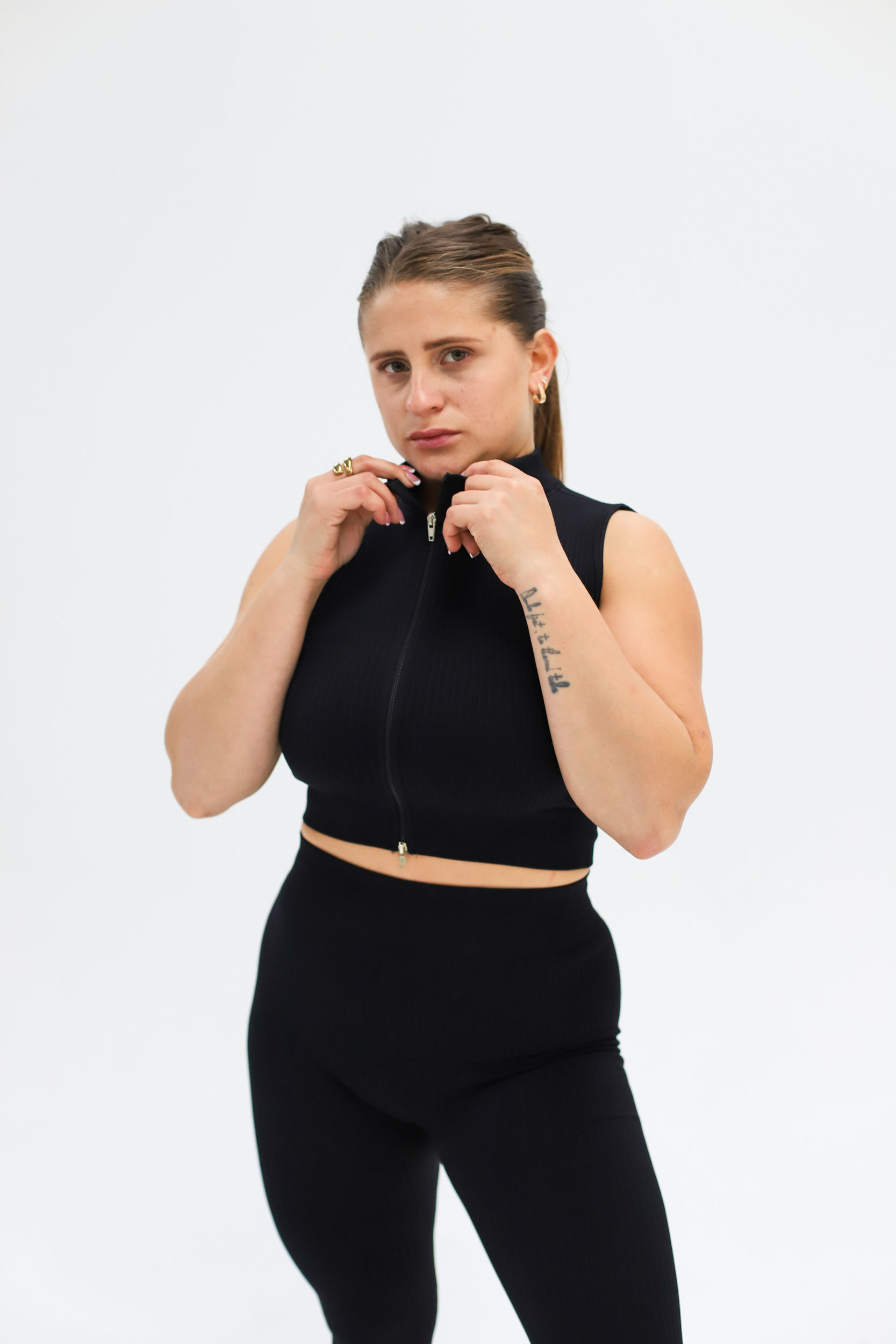 Reme sin manga con cierre