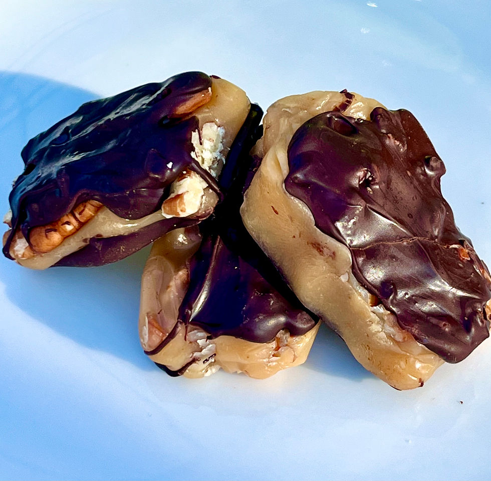 Pecan turtle caramel- 16 piece(Full)