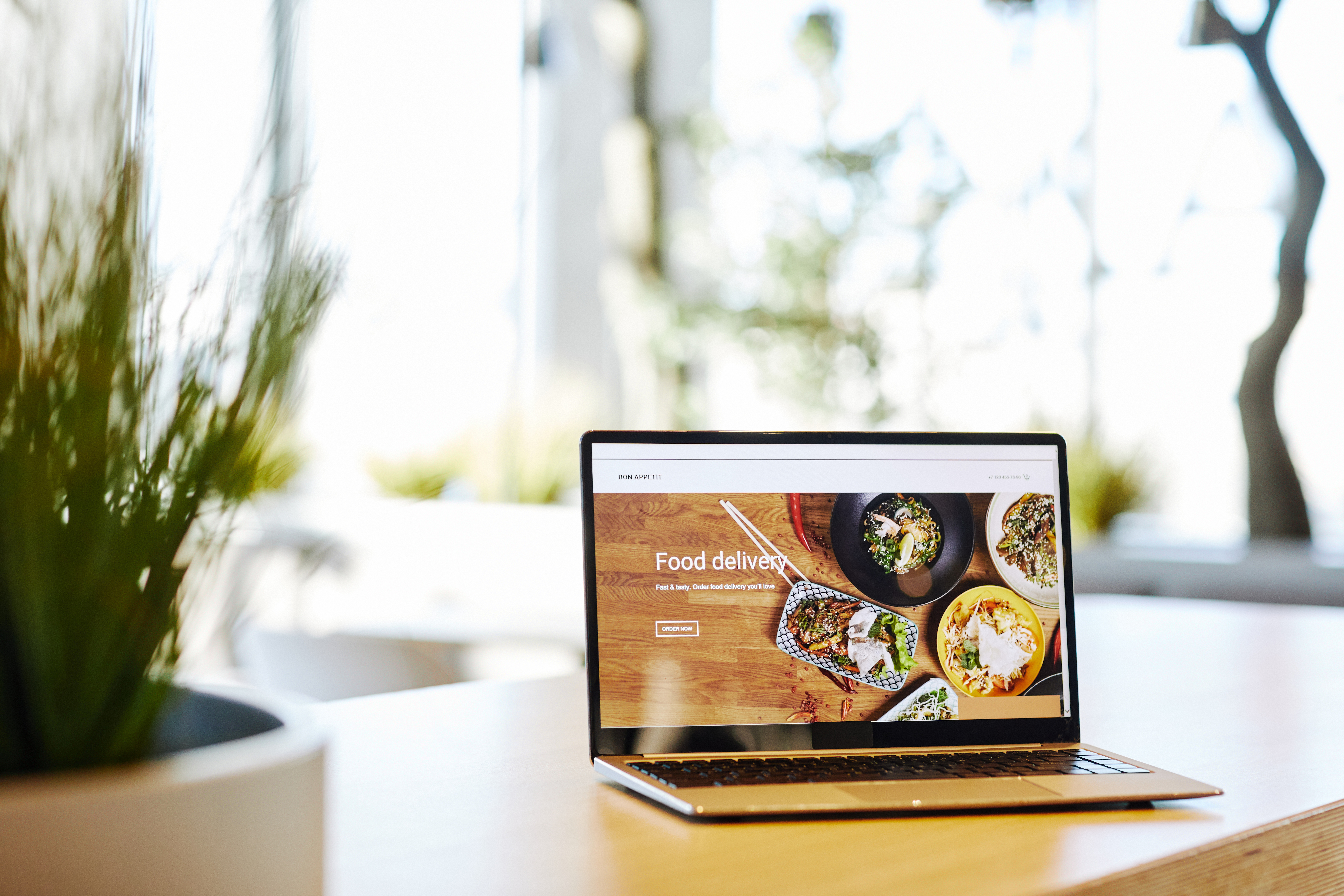 Elevate Your Website with Wix Design Studio and Social Nerd UK!