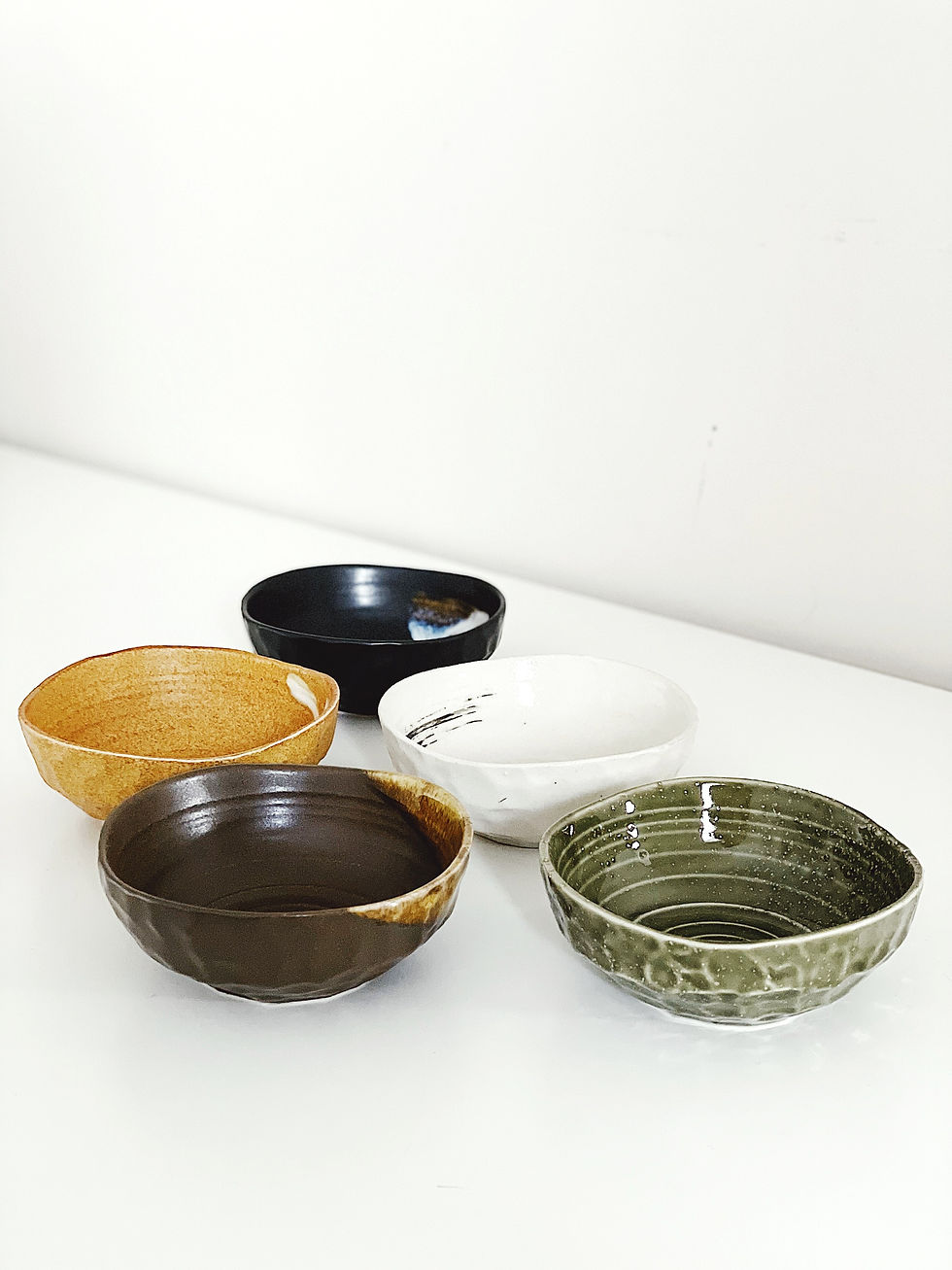 Thumbnail: Dessert Mini Dish Set at HAO!WAN! -  unique Japanese design plates in various colours