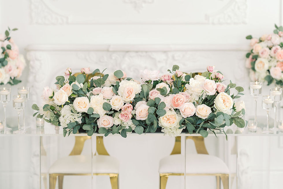 Thumbnail: Head Table Flower (More colours)