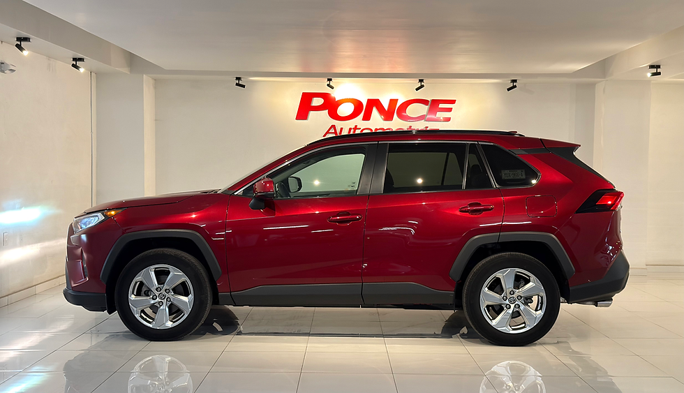 Miniatura: RAV4 XLE CROSSOVER 2021