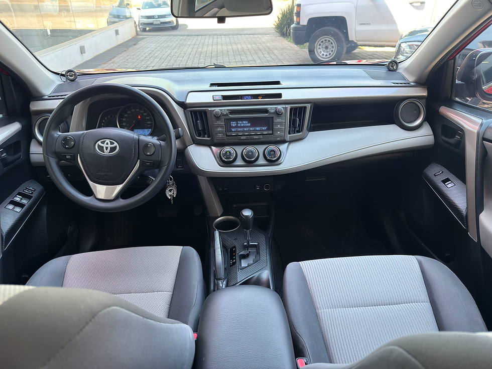 Miniatura: RAV4 LE 2015