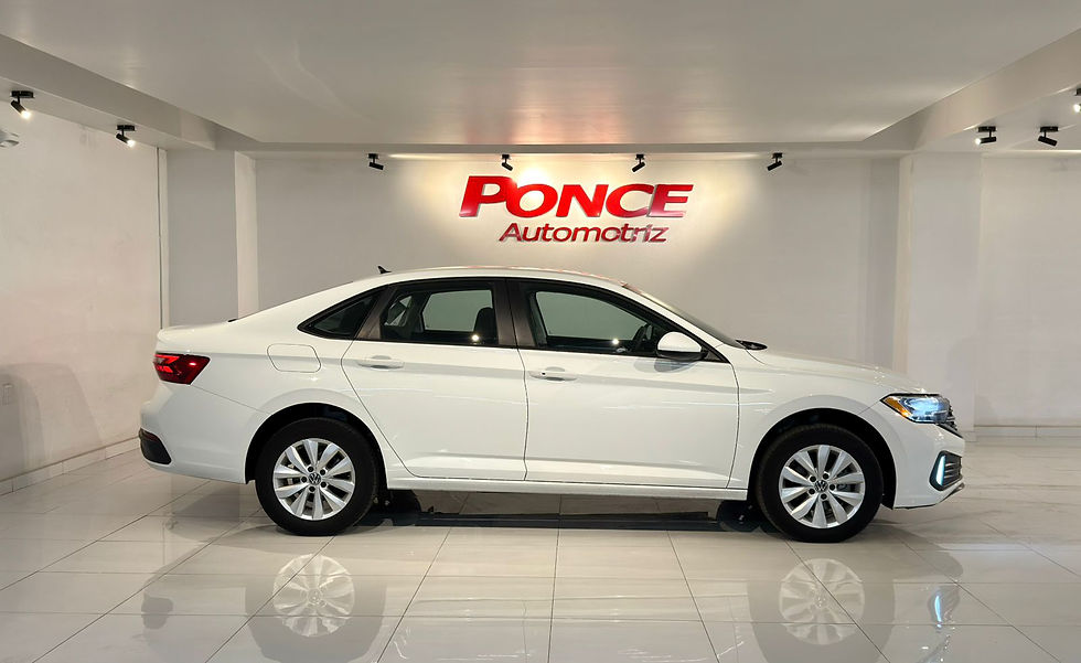 Miniatura: JETTA CONFORTLINE 2023