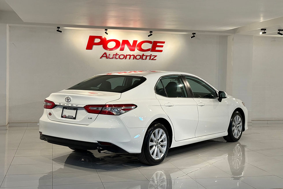 Miniatura: CAMRY LE 2019