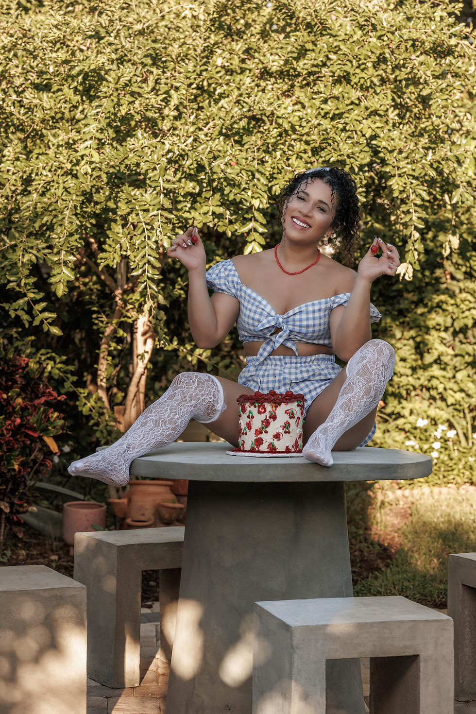 being creative and designing set is pur phtography specialty.