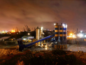 How to Choose the Right Concrete Batching Plant for Your UAE Project (Without Burning Cash)
