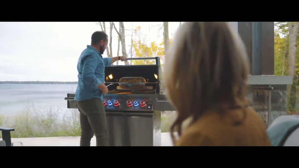 Video sur les barbecue à gaz très haut de gamme Napoleon série Prestige Pro