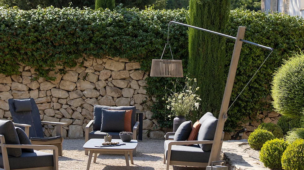 lampadaire extérieur en teck